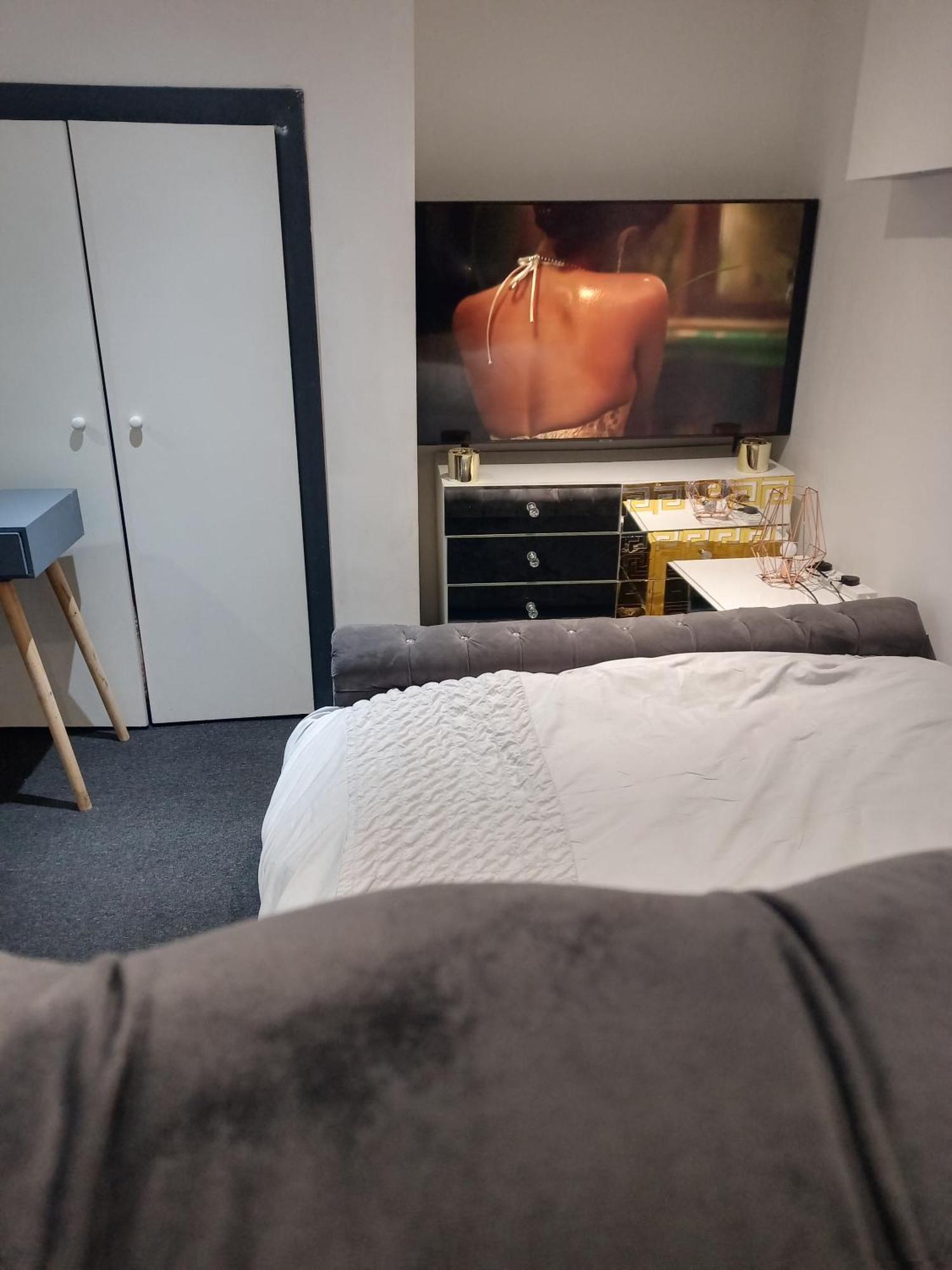 Beautiful En-suite Studio In Leeds -lower Floor * Leeds (West Yorkshire)