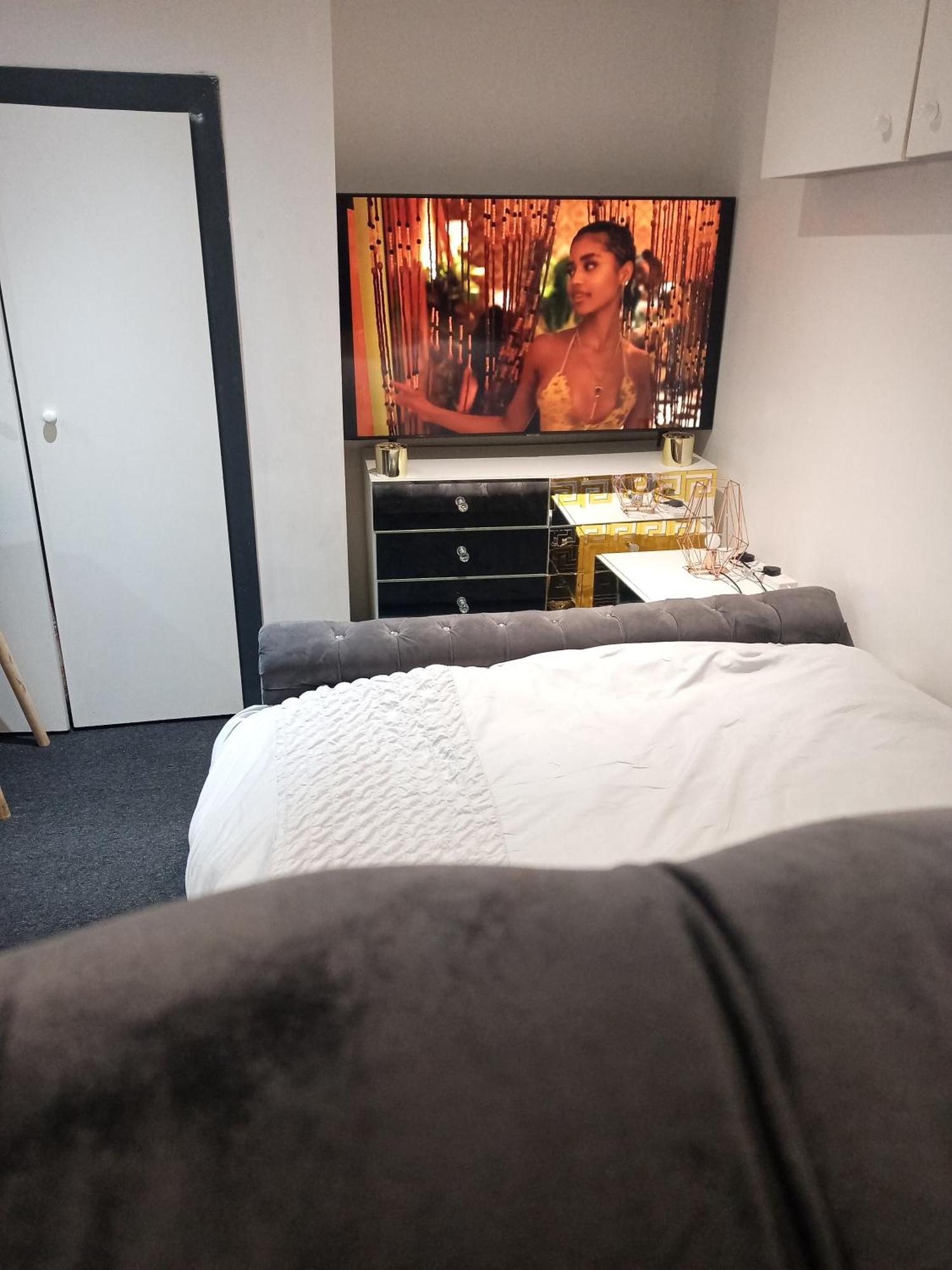 Apartment Beautiful En-suite Studio In Leeds -lower Floor Leeds (West Yorkshire)